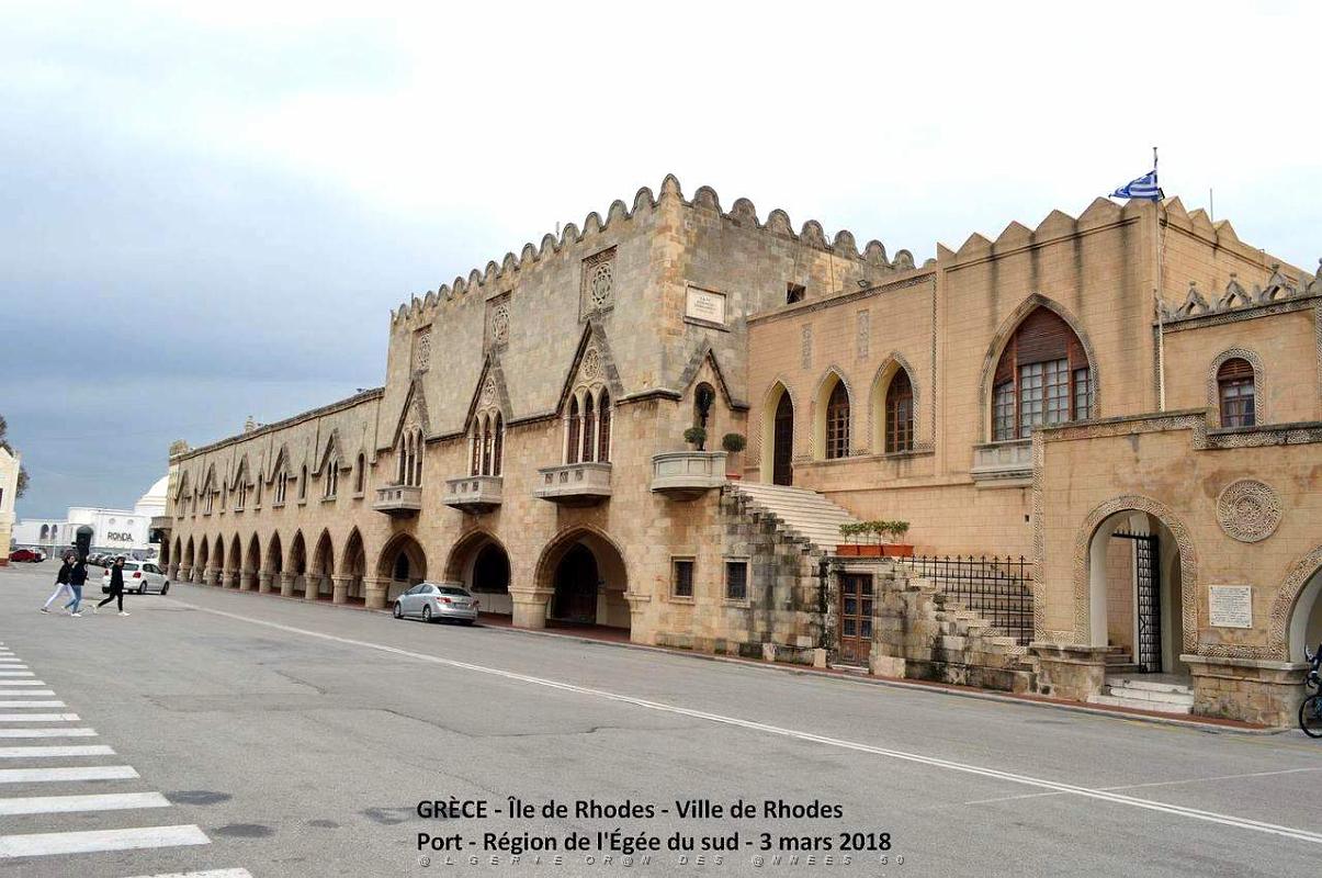 120- Rhodes ville et port d'honneur.JPG